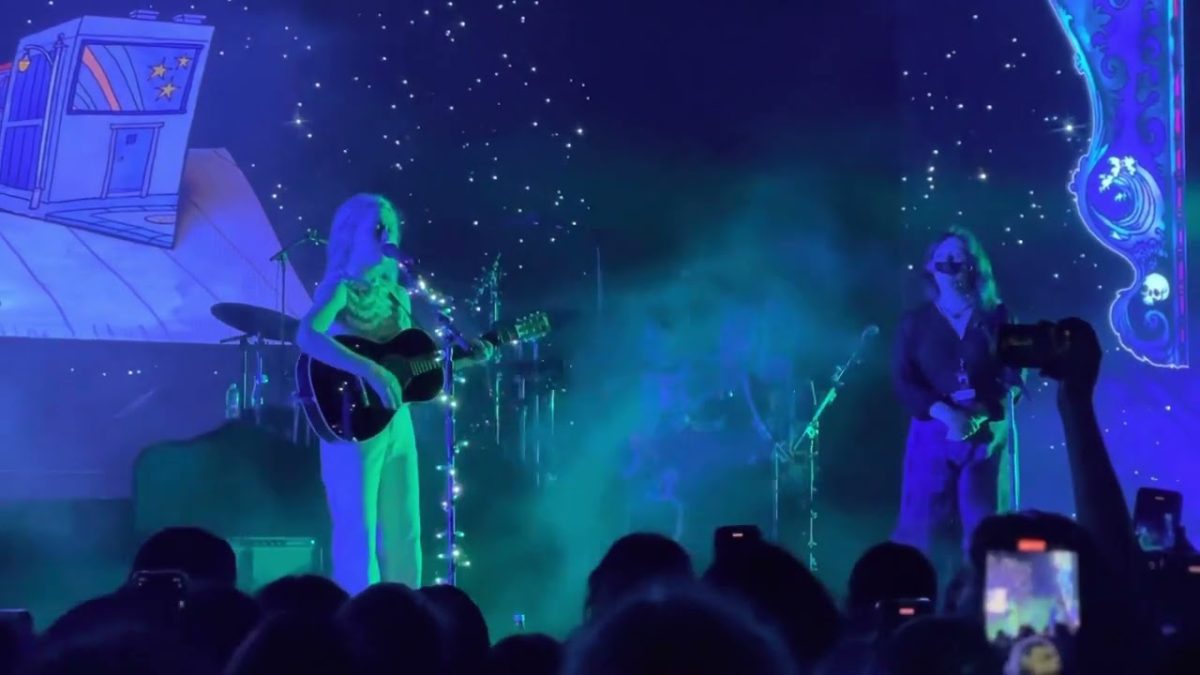 Phoebe Bridgers & Special Guest Lucy Dacus - Graceland Too - Live at Forest Hills Stadium 06/16/2022