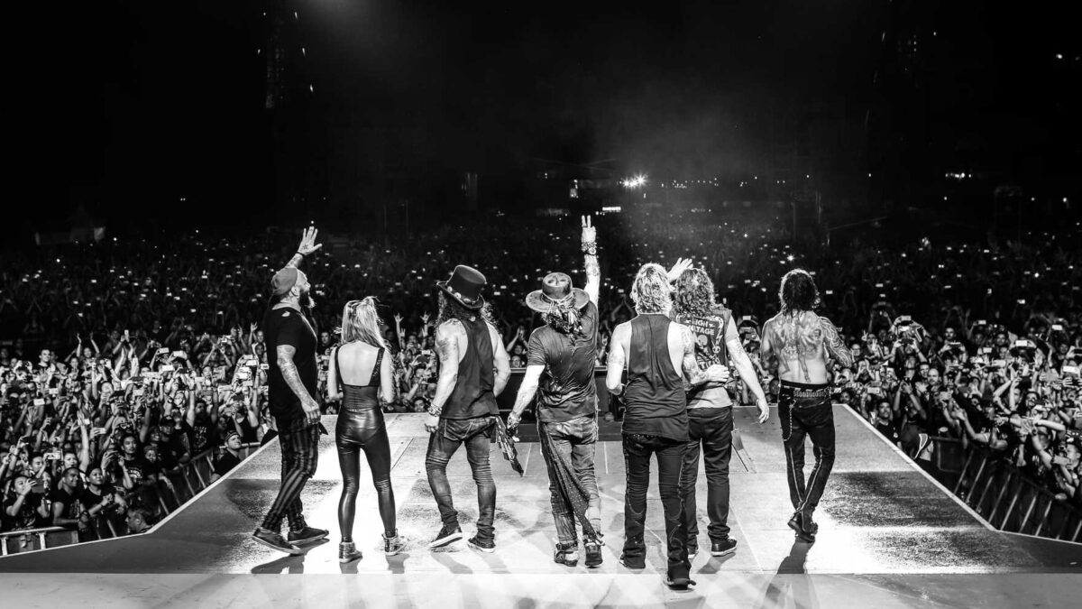 Guns N' Roses Debut AC/DC Cover & Play Rarities At Tour Opener In Portugal