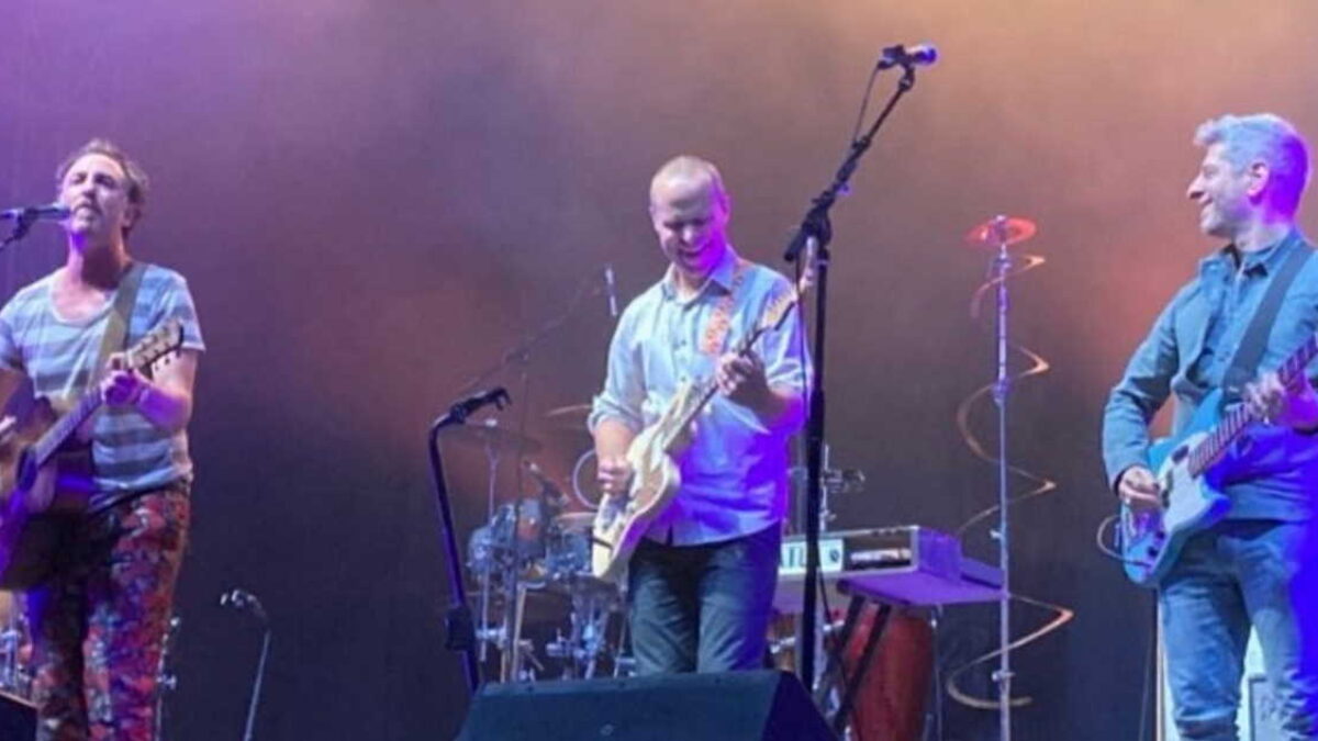 Phish Bassist Mike Gordon Guests With Guster In Vermont