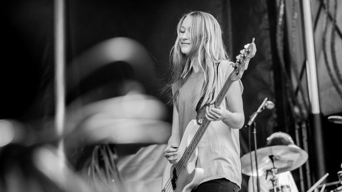 Karina Rykman To Fill In For Bassist Syd Butler On ‘Late Night With Seth Meyers’
