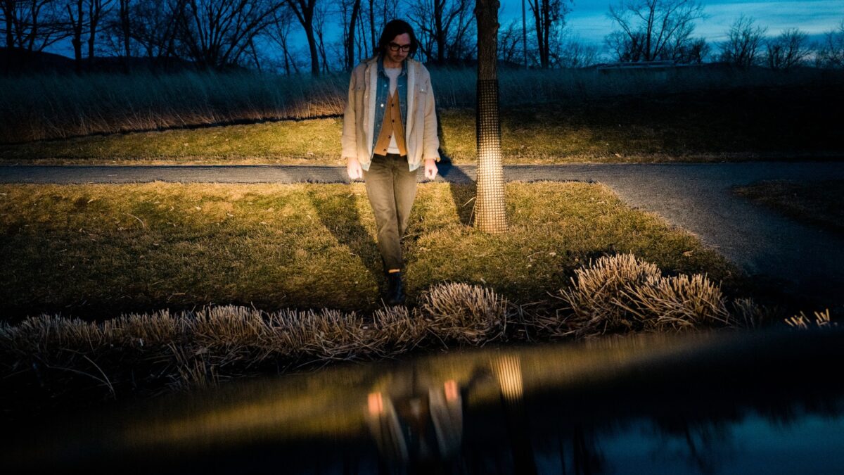 Real Estate’s Martin Courtney Shares ‘Sailboat’ Single