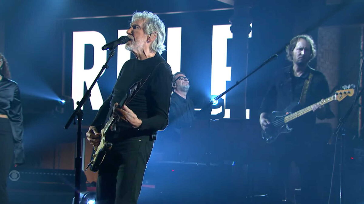 Roger Waters Performs ‘The Wall’ Medley On ‘Colbert’