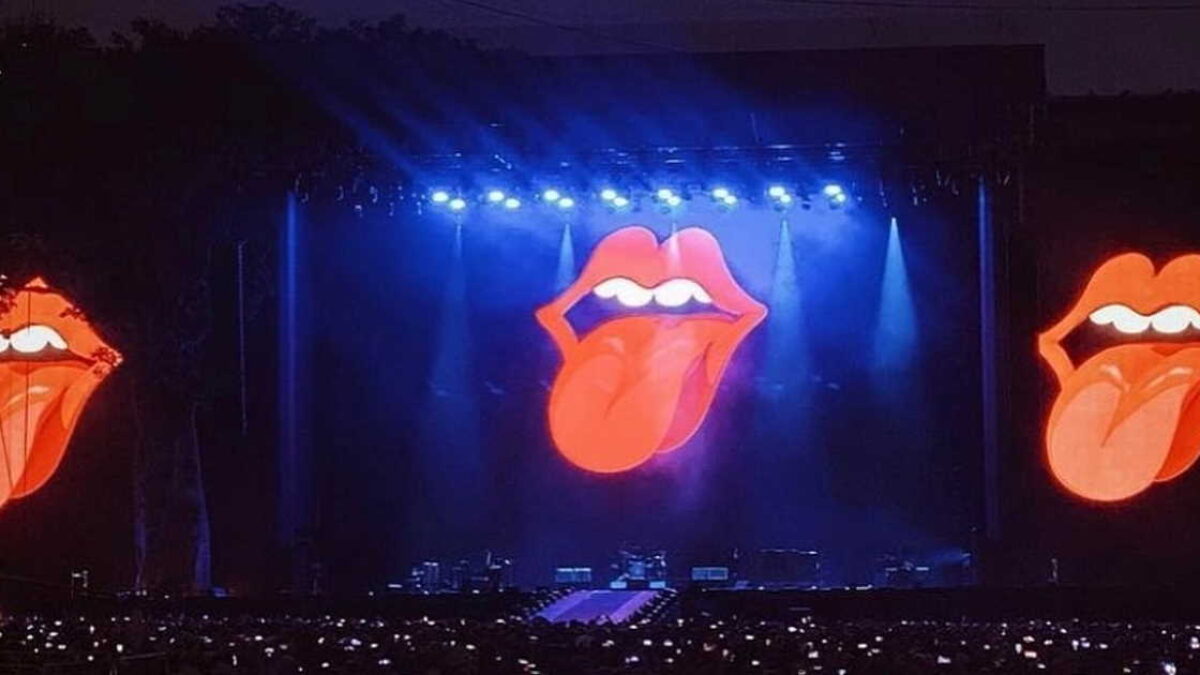 Watch The Rolling Stones Perform ‘Can’t You Hear Me Knocking’ At Hyde Park