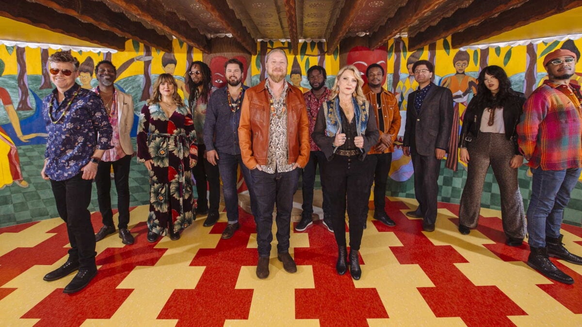 Tedeschi Trucks Band Shares ‘I Am The Moon: Episode I - Crescent’ Film