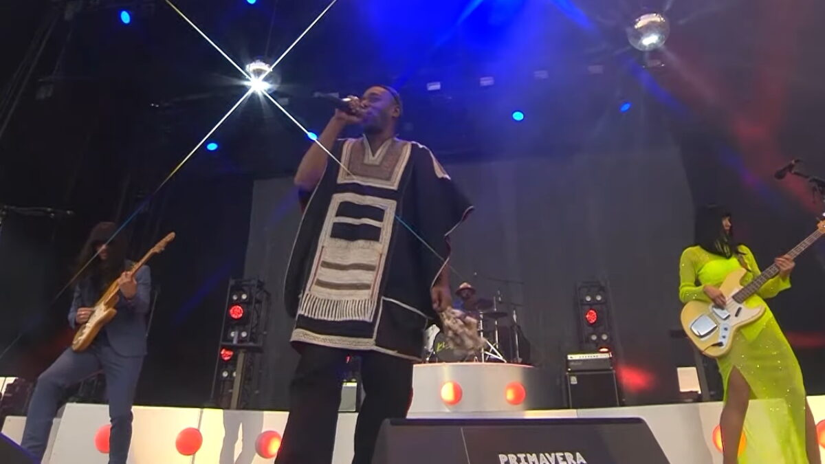 Khruangbin & Yasiin Bey Perform Together At Primavera Sound 2022