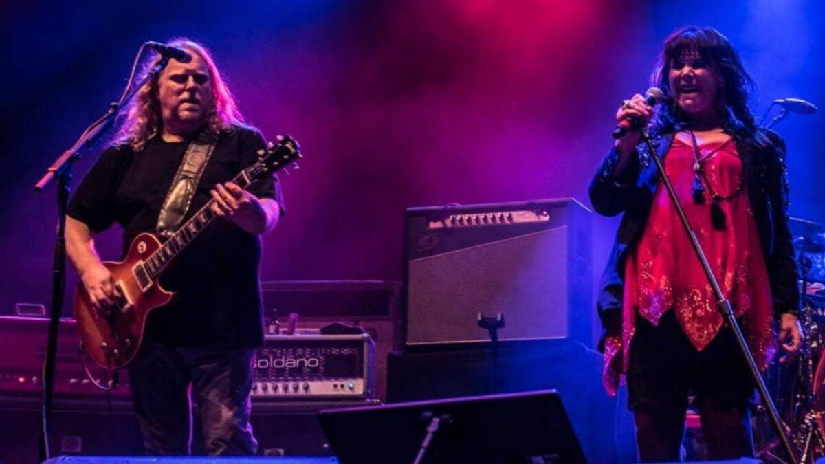 Ann Wilson Welcomes Warren Haynes At Capitol Theatre