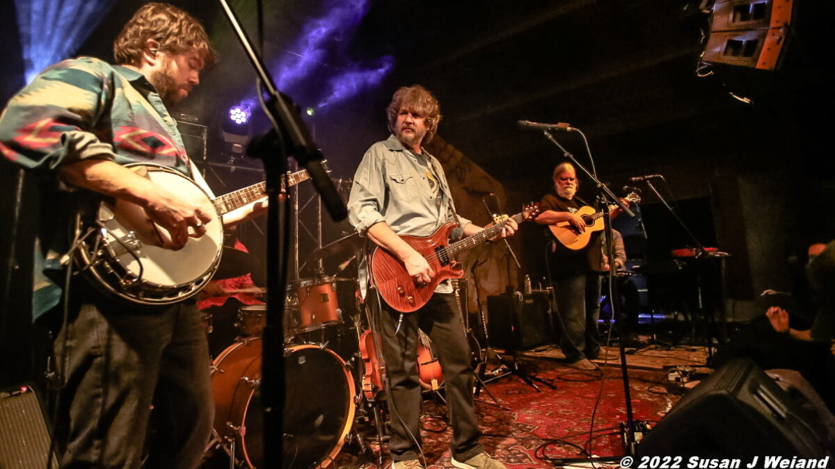 Aloha State Slamgrass: Leftover Salmon Details 1st Hawaii Tour In 8 Years
