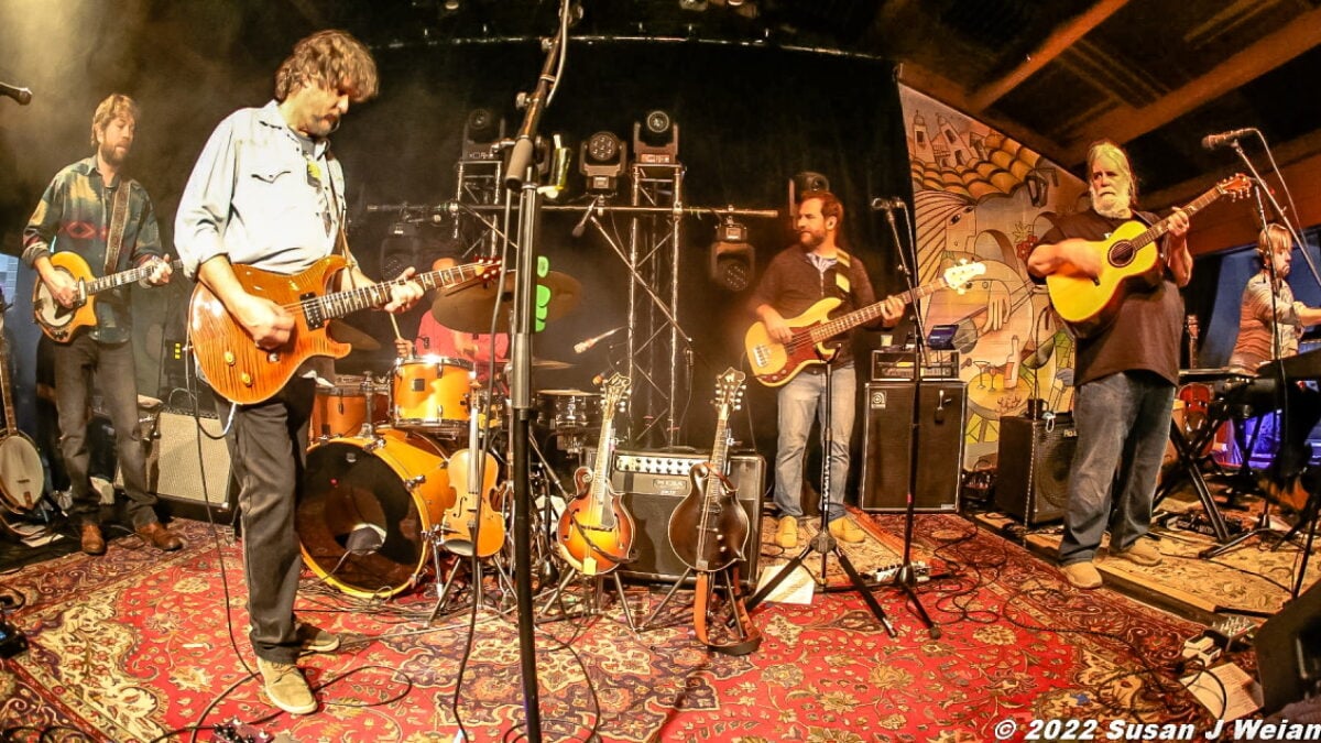 Leftover Salmon Expands Ski Tour 2023