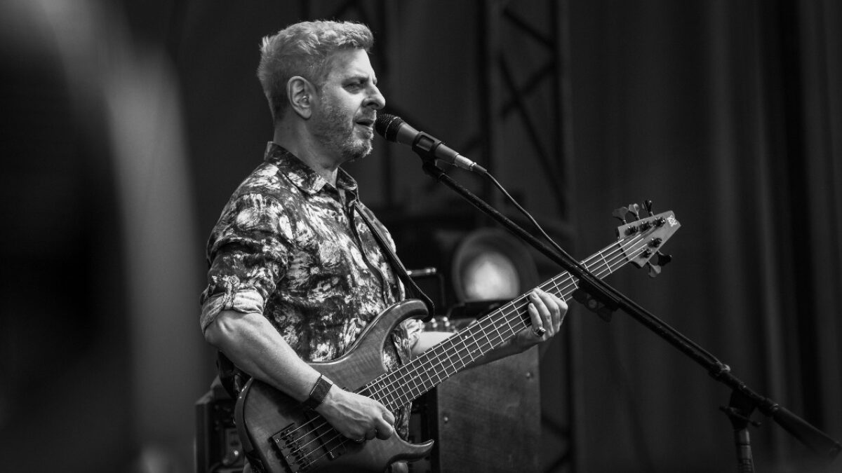 Mike Gordon Shares Wild ‘Mull’ Single