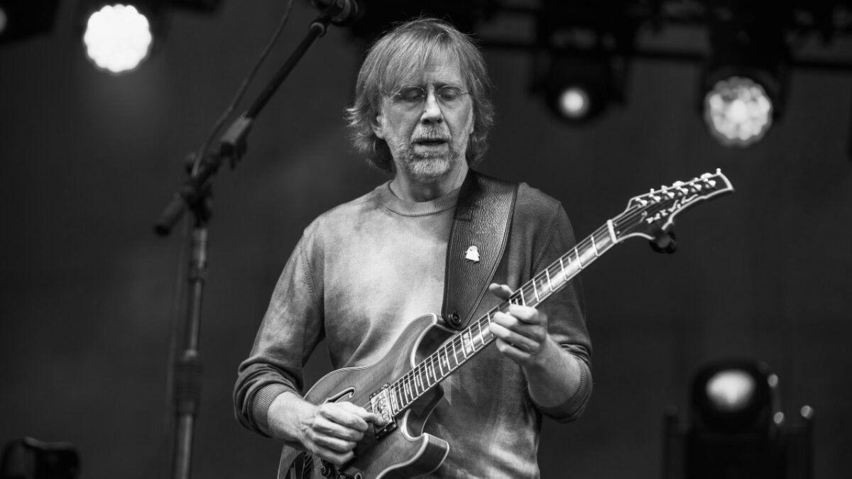 Watch Phish Perform 10-Minute ‘AC/DC Bag’ At Merriweather Post Pavilion