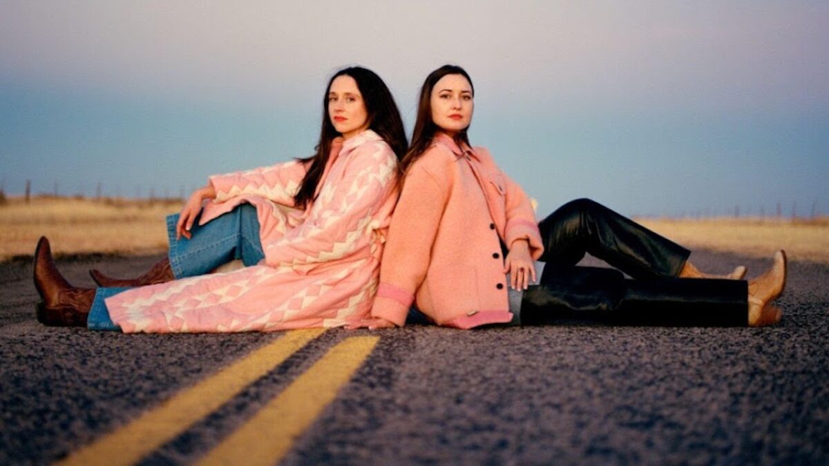 Waxahatchee & Jess Williamson Form Plains, Announce Debut Album & Share Single