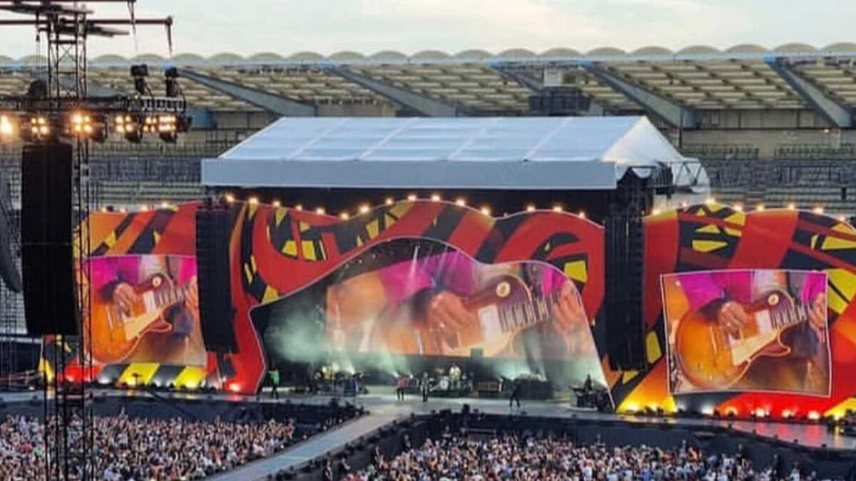 Watch The Rolling Stones Bring Back ‘Bitch’ In Brussels