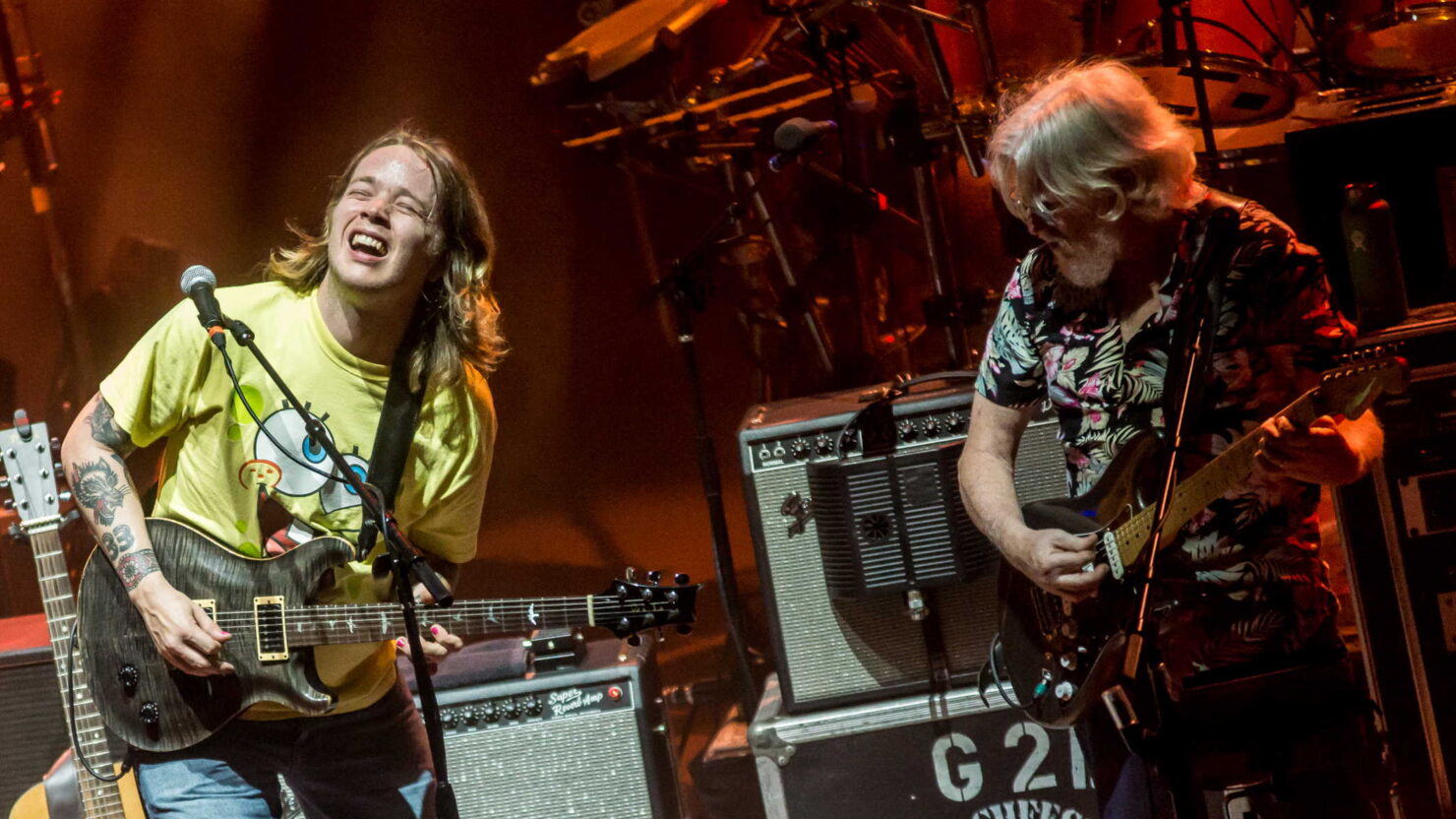 Billy Strings Joins The String Cheese Incident At Red Rocks
