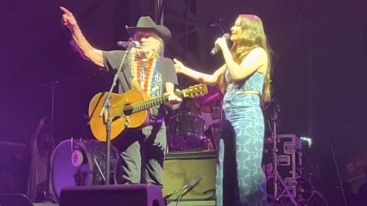 Watch Willie Nelson Join Kacey Musgraves At Palomino Festival 2022
