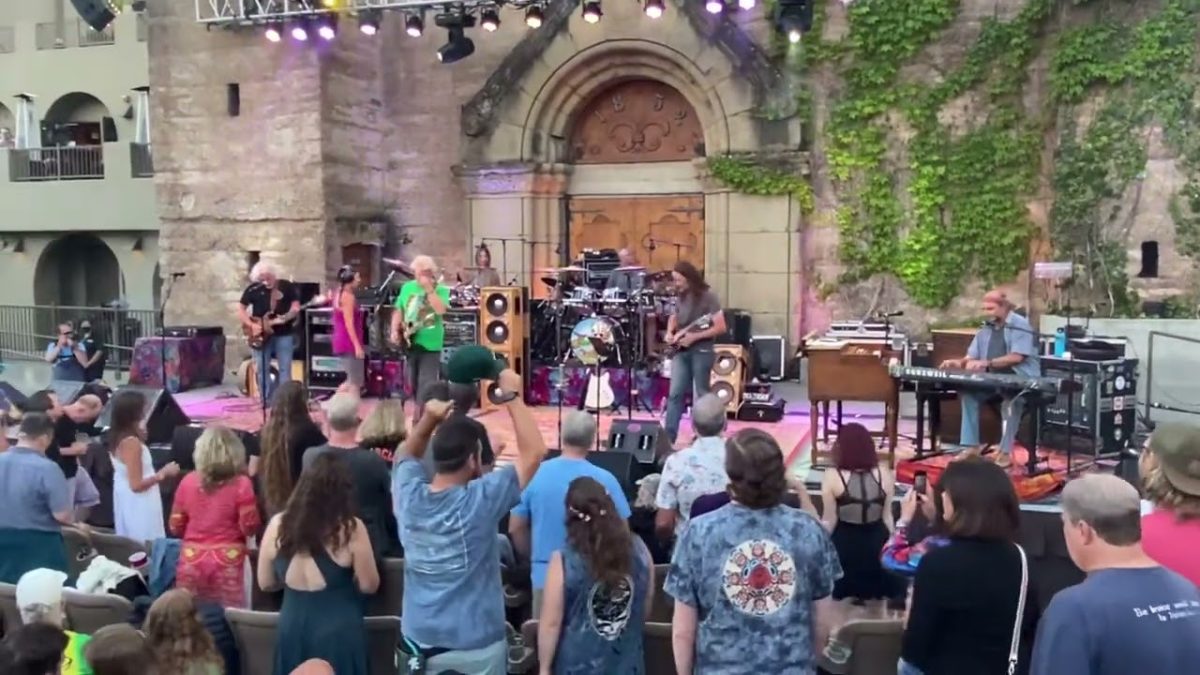 Dark Star Orchestra - Lazy Lightning ~ Supplication 2022-08-04 at Mountain Winery, Saratoga, CA