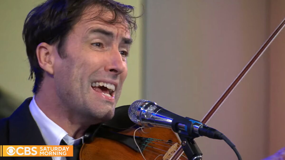 Andrew Bird Performs On ‘CBS Mornings’