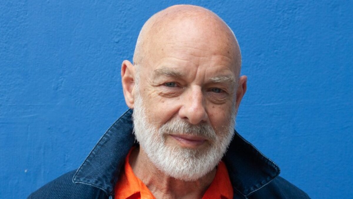 Brian Eno Plots 1st Solo Tour