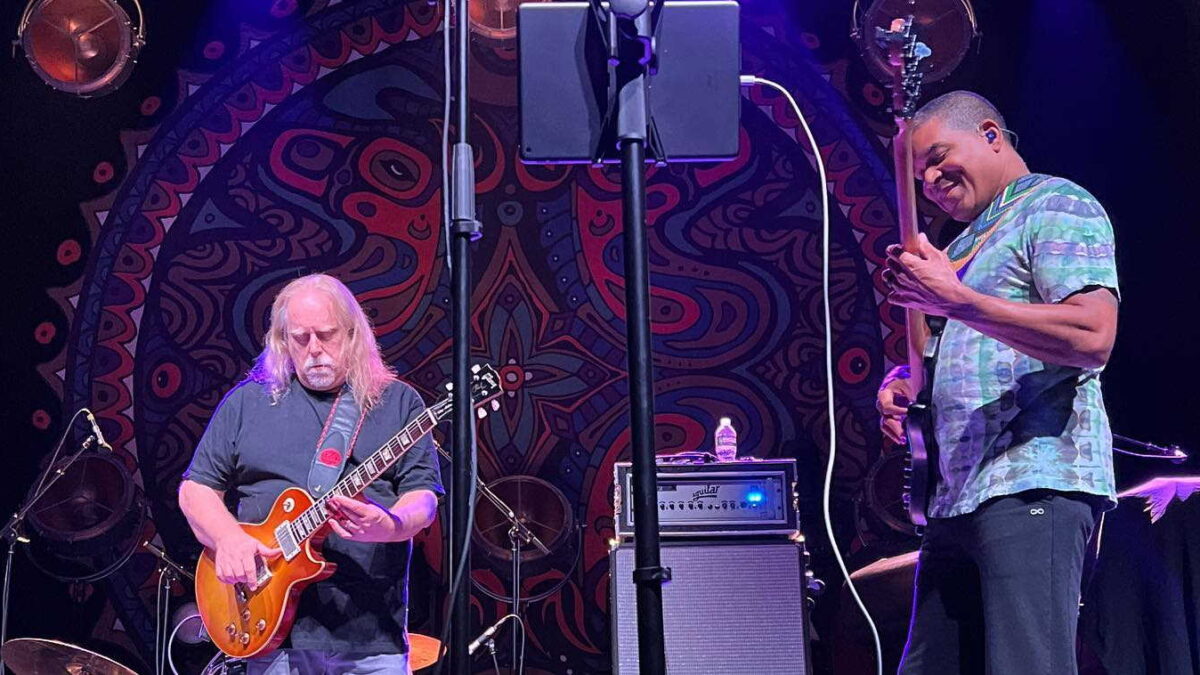 Gov't Mule And Oteil & Friends Trade Allmans-y Sit Ins In Boston