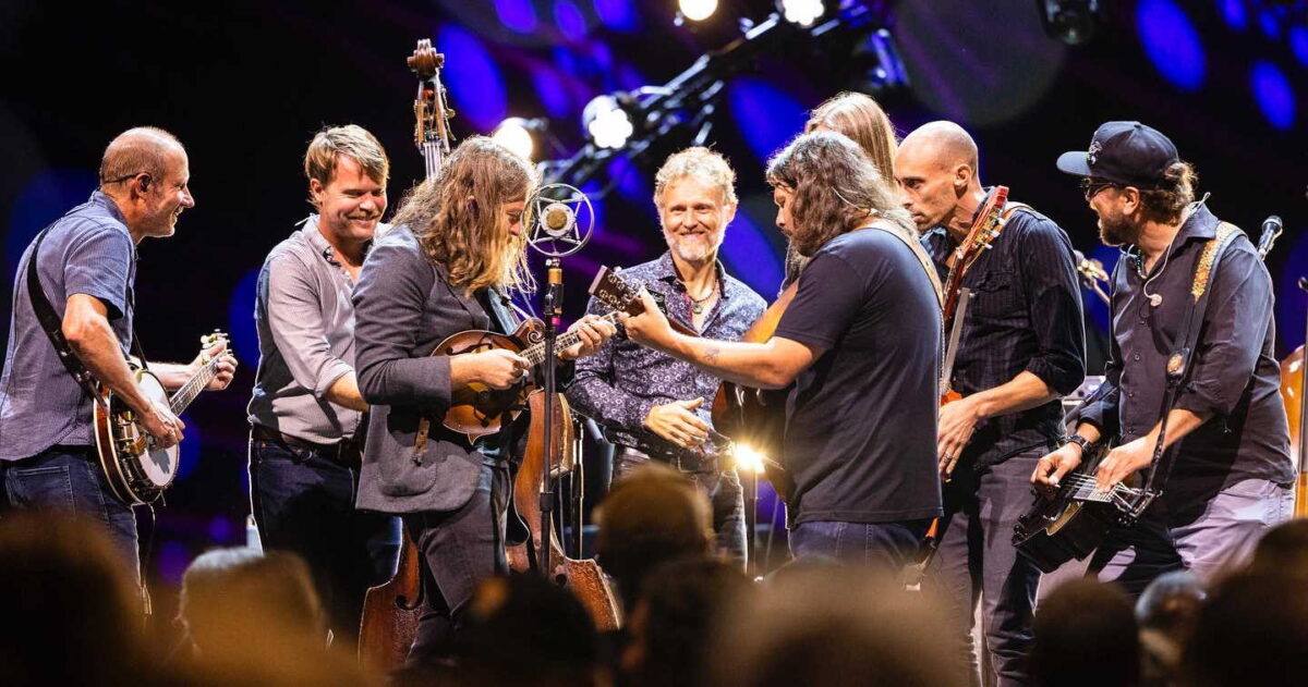 Greensky Bluegrass Wood Brothers Wolf Trap