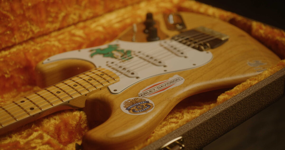 Jerry Garcia Alligator Guitar Fender Replica