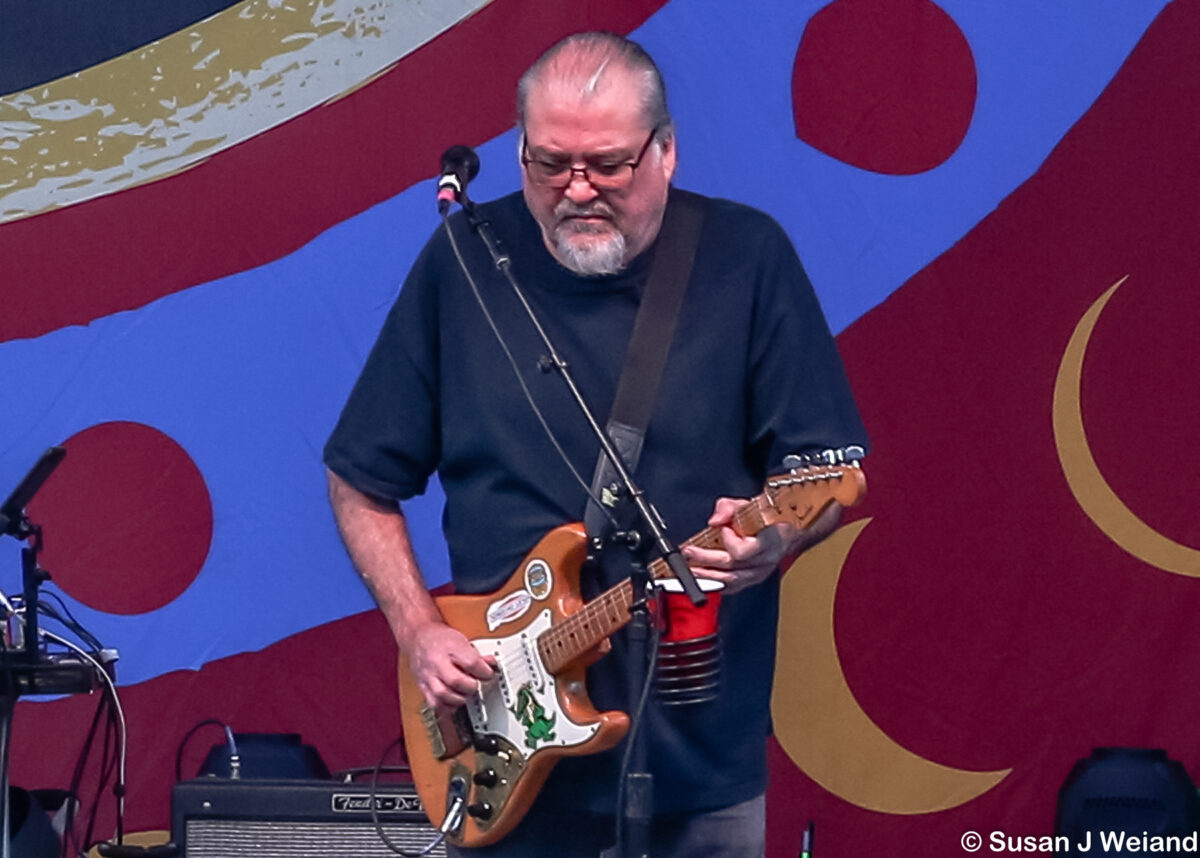 Los Lobos David Hidalgo Alligator Full Weiand