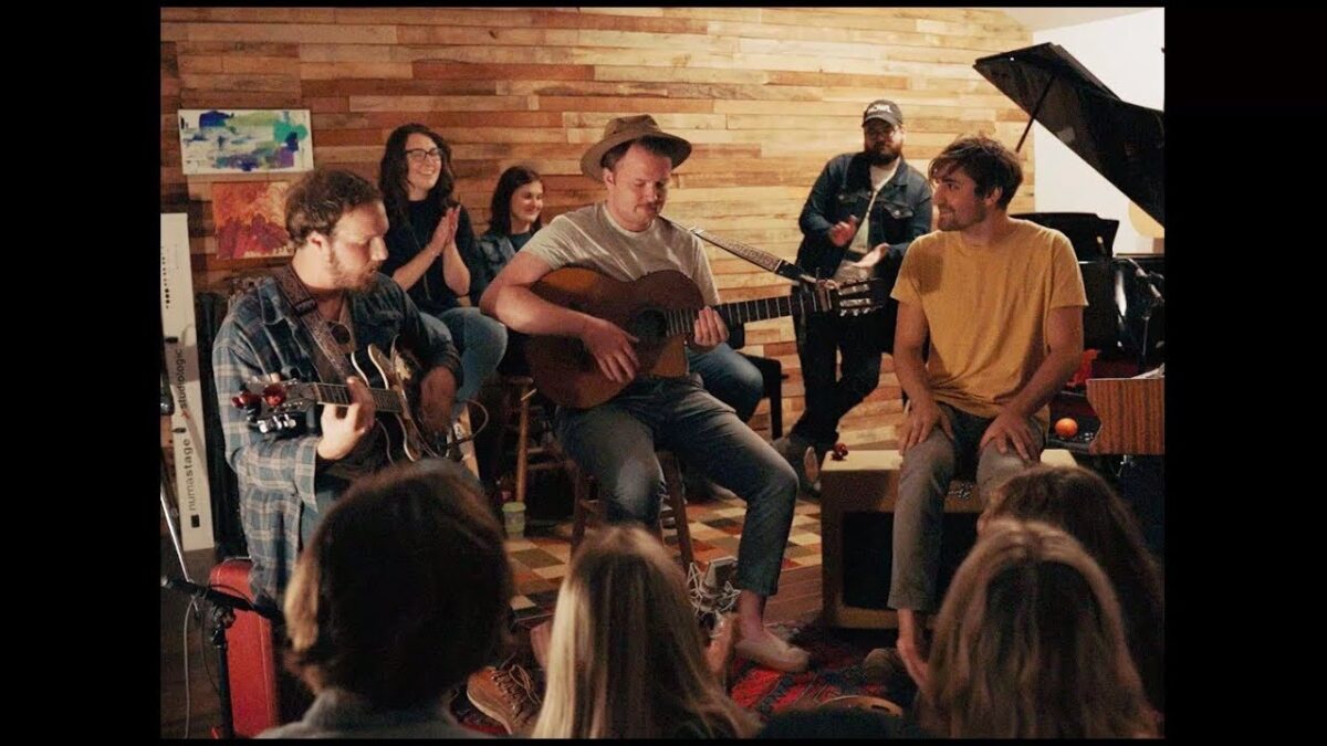 Oliver Hazard - Gold Teeth Girl (Live in Waterville)