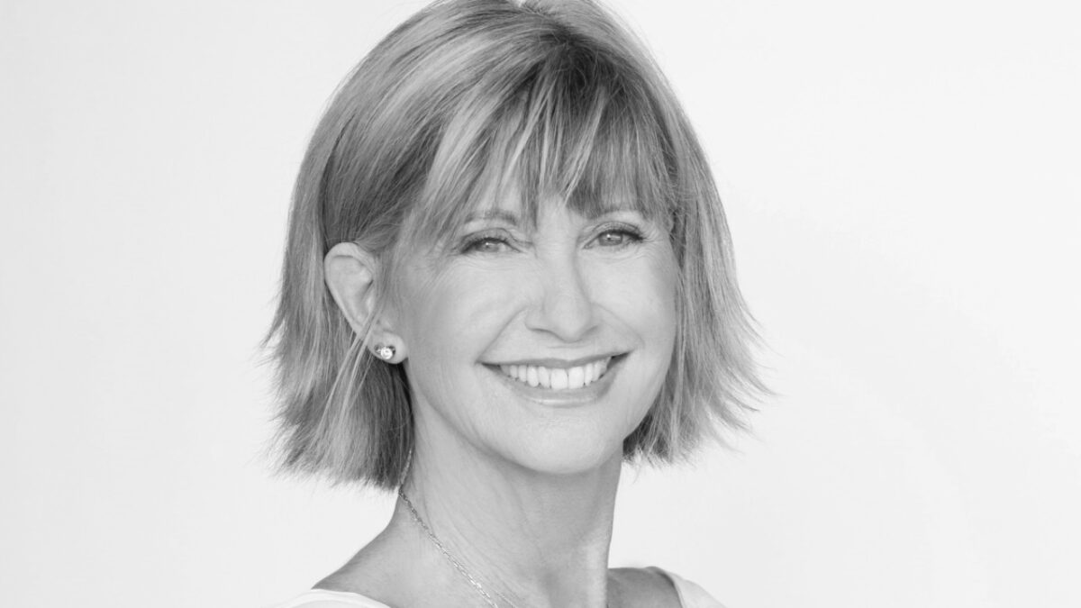 Olivia Newton-John 1948 - 2022