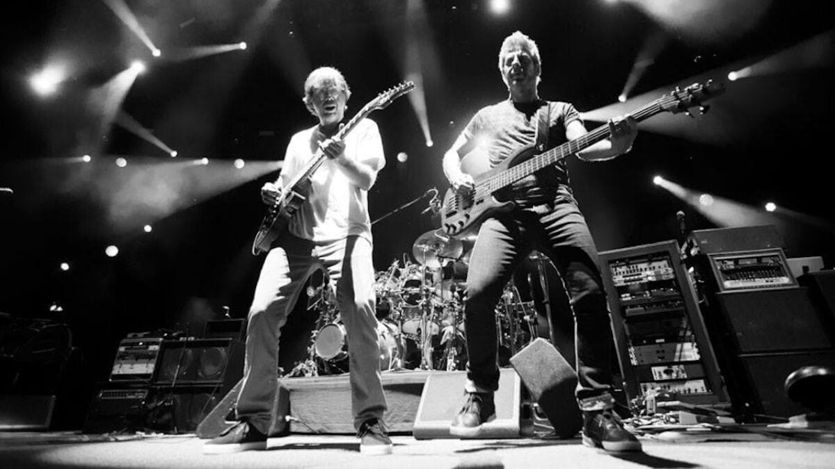 Trey Anastasio Breaks Twitter In 2015 As Phish Revives 2nd ‘Mike’s Song’ Jam In Nashville