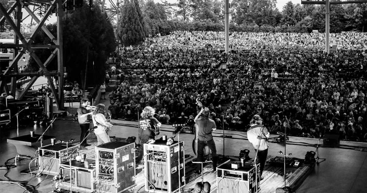 Billy Strings Widespread Panic Cover Willie Nelson Alpharetta