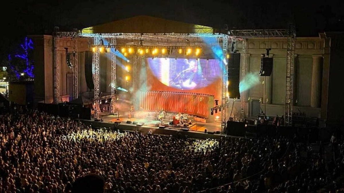 Jack Johnson Welcomes Lebo, Ron Artis II & Thunderstorm Artis In Berkeley