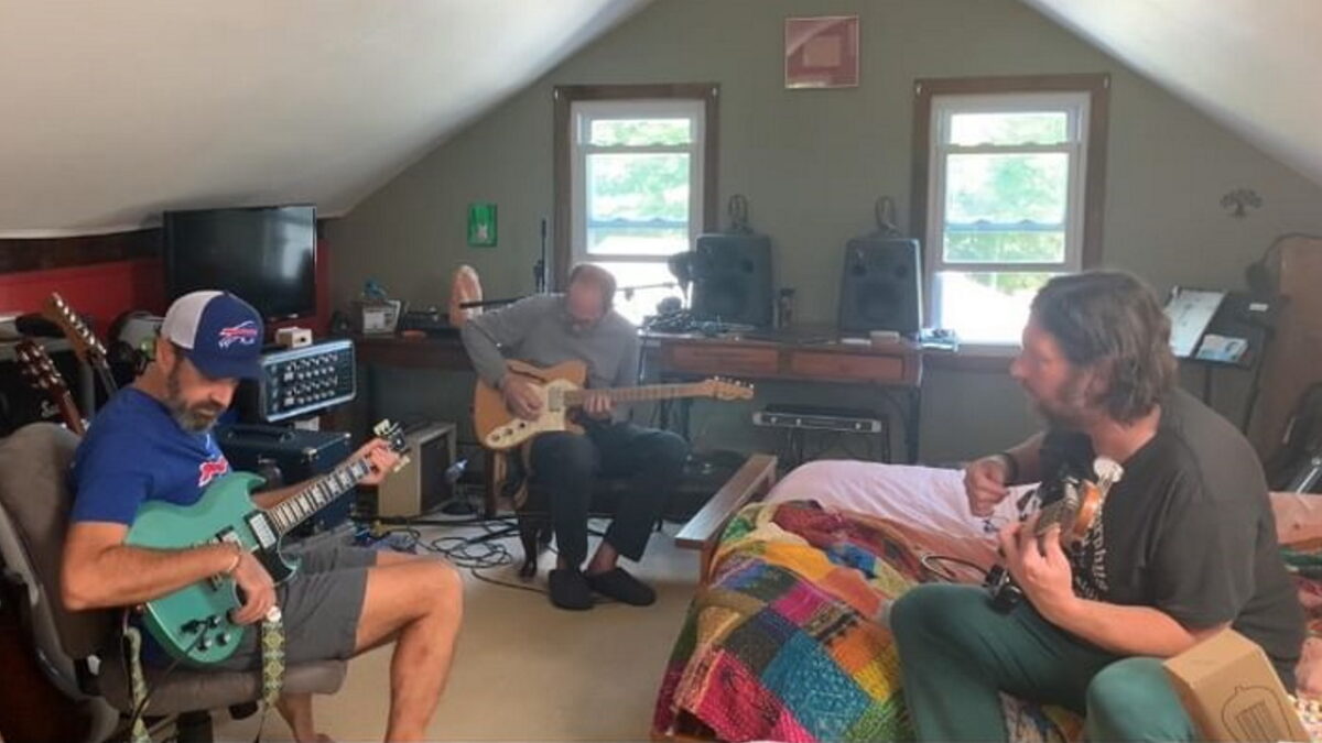Watch moe.’s Chuck, Al & Rob Jam On ‘Meat’