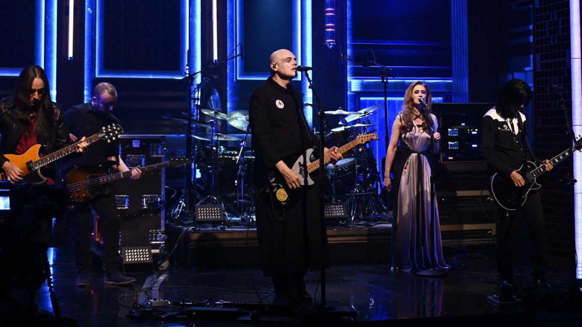 The Smashing Pumpkins Perform 'Beguiled' On 'Fallon'