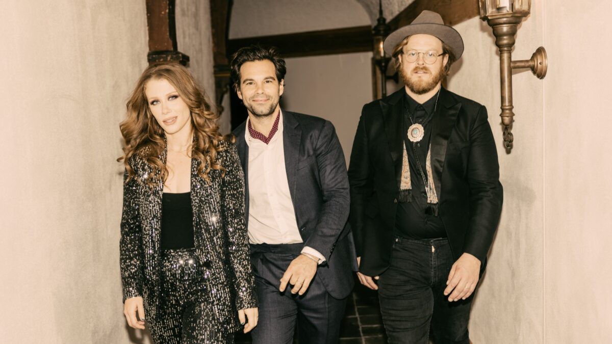 The Lone Bellow Shares ‘Homesick’ Single
