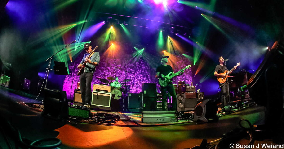 Umphreys McGee Oakland 2022 Weiand