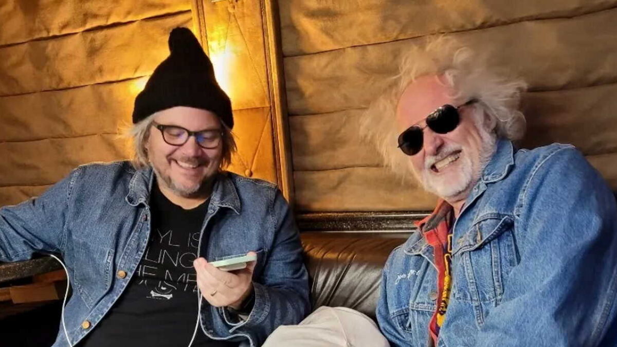 Wilco Welcomes Scott McCaughey For Grateful Dead Cover & More In Bend