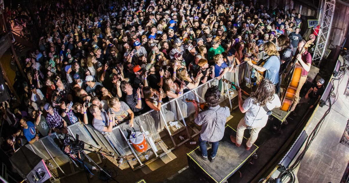 Billy Strings Austin Unamplified Will The Circle Be Unbroken Setlist Video