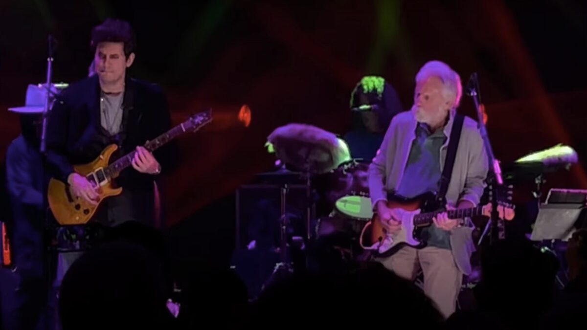 Watch Bob Weir & John Mayer Perform Riotous ‘Shakedown Street’ With Strings & Horns