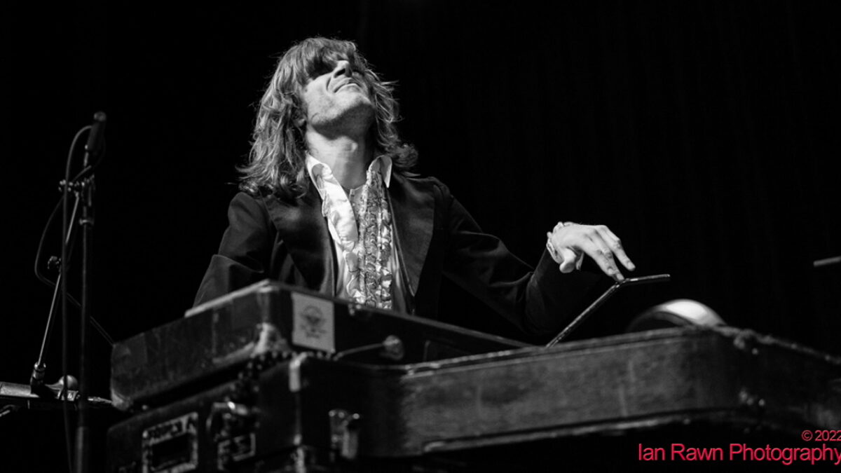 Watch Neal Francis & 11-Piece Band's Fantastic Performance In ‘Francis Comes Alive: The Movie’