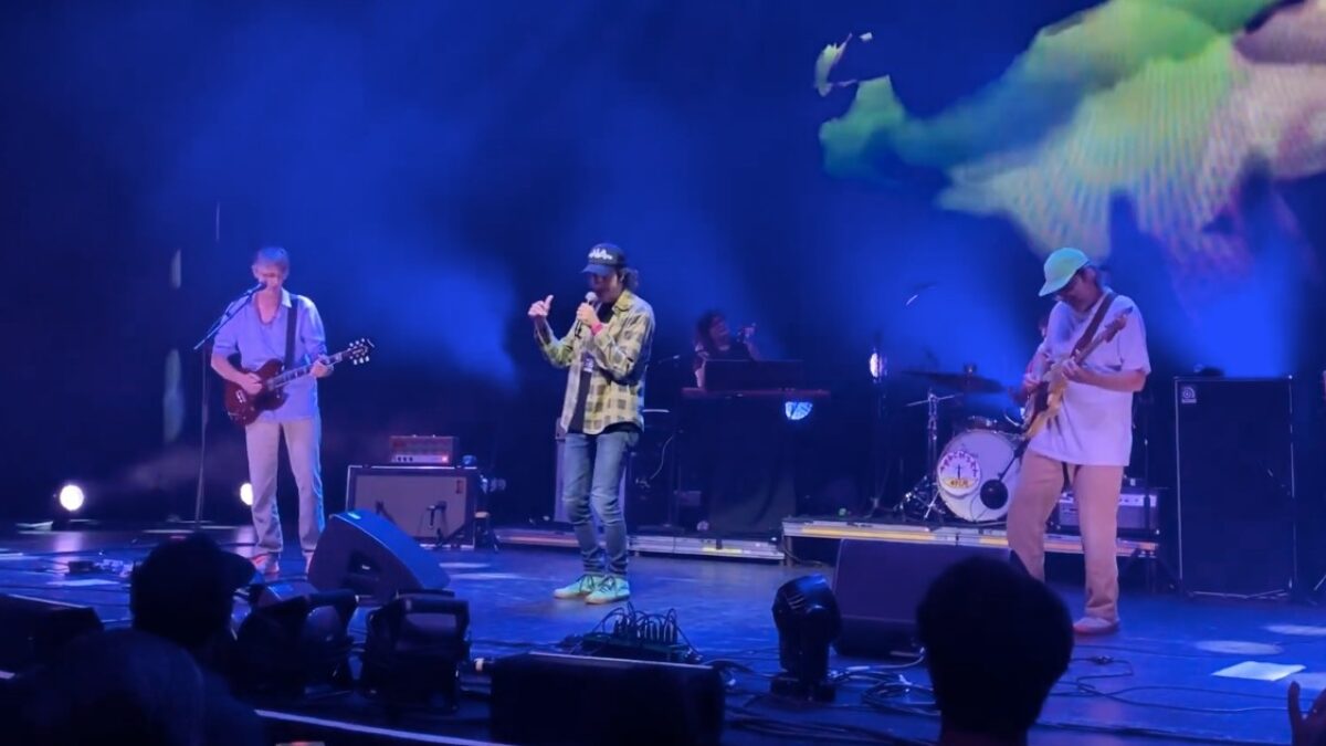 Kurt Vile Joins Pavement In Philadelphia