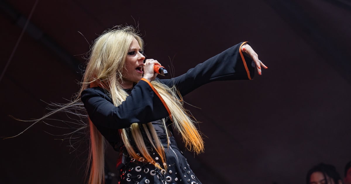 Buy Avril Lavigne Tickets