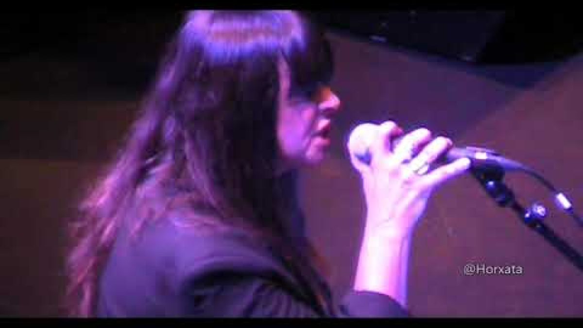 Cat Power Sings Dylan »Baby, Let Me Follow You Down« 05.11.2022