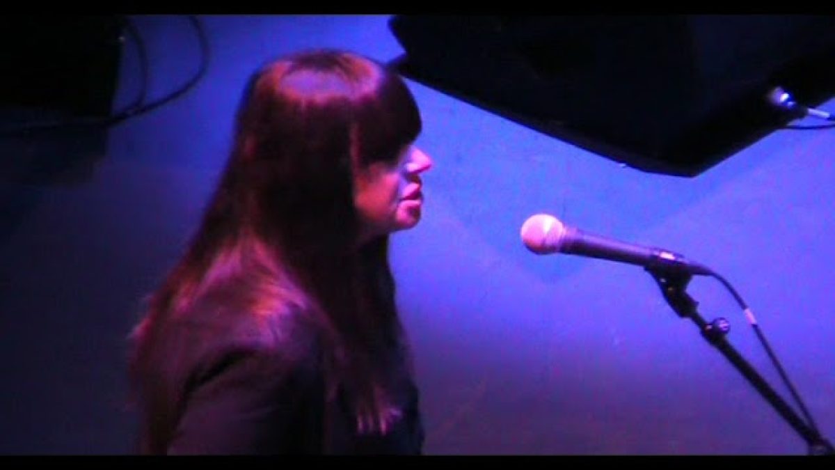 Cat Power Sings Dylan »She Belongs to Me« 05.11.2022