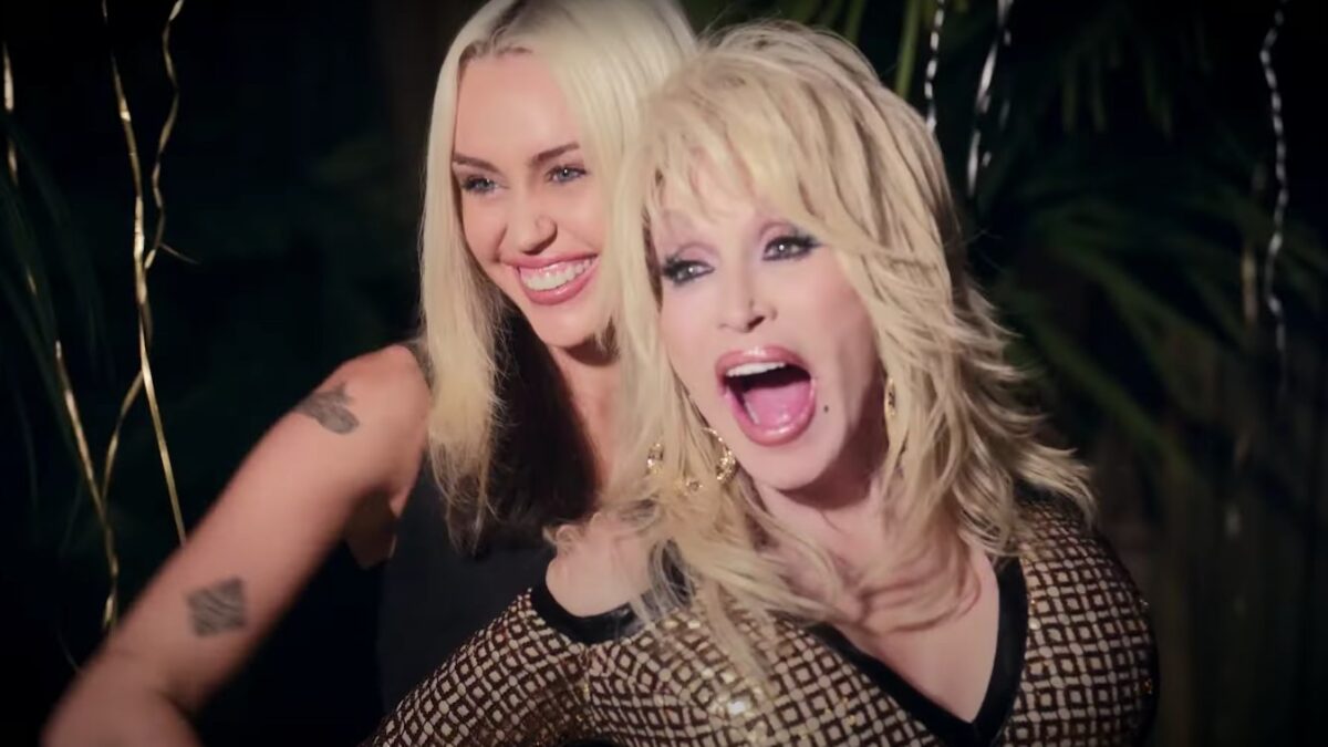 Miley Cyrus Taps Dolly Parton To Co-Host New Year’s Eve Television Special