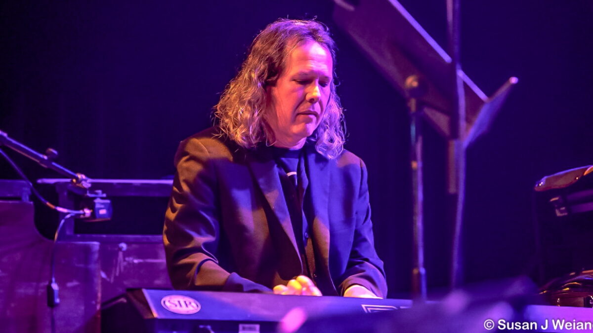 Jason Crosby Taps Jackson Browne & Oteil Burbridge As Guests For Debut Crosby Collective Concert
