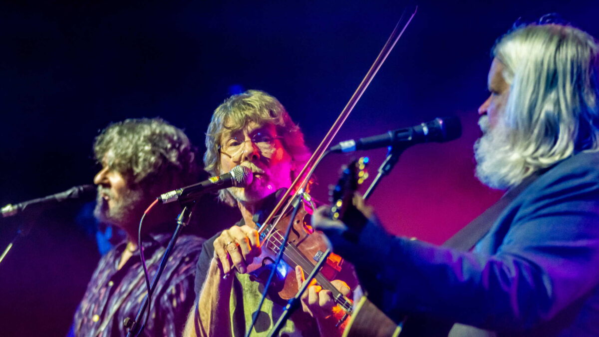 Leftover Salmon Hosts Guest-Filled Run In Boulder With Sam Bush, Lindsay Lou, Andy Frasco & More