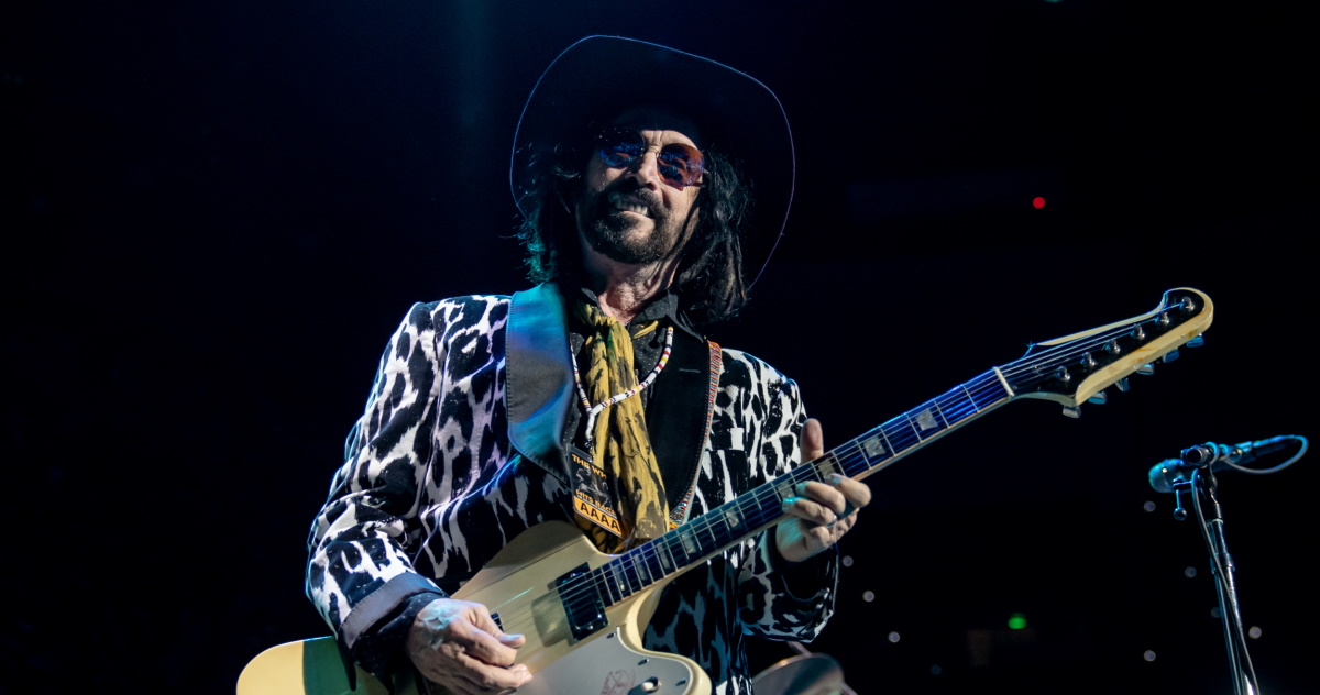 Mike Campbell Dirty Knobs Rose 2022 005