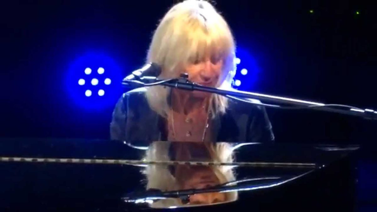 Fleetwood Mac - "Songbird" and final bows - 12-2-14 - The Viejas Arena in San Diego, CA
