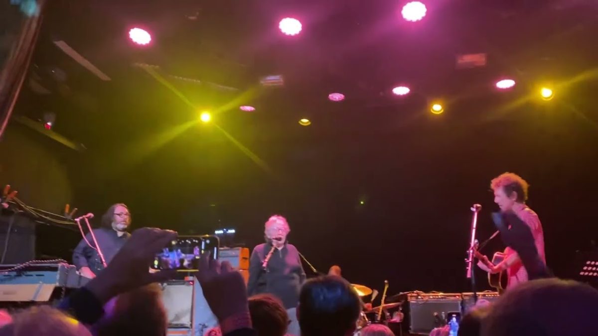 Yo La Tengo - My Little Corner of the World (With Ira‘s Mom) 2022.12.25 Hanukkah Night 8 - Part I