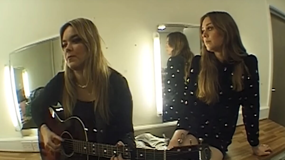 Watch First Aid Kit’s Backstage Cover Of Fleetwood Mac's ‘Songbird’ In Honor Of Christine McVie