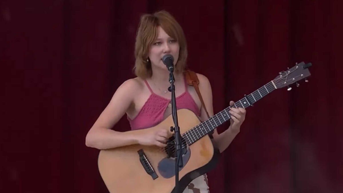 Watch Molly Tuttle & Golden Highway Perform Haunting ‘The River Knows’ At DelFest 2022